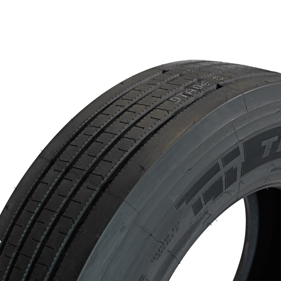 royal-black-tl001-295-75r22-5-trailer-tread-closeup